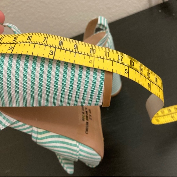 Qupid Peep Toe Bow Heels - Teal/White - Size 8.5 - Picture 6 of 8